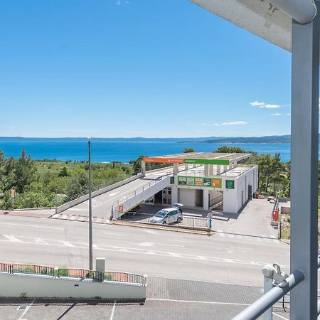 Deluxe 3 Bedroom Apartment With Sea View Башка-Вода Экстерьер фото